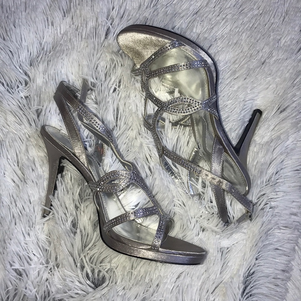 Nina Heels